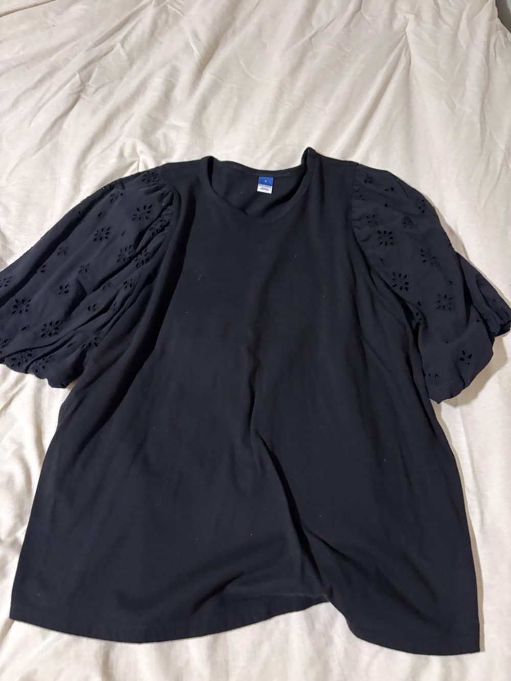 Old Navy Black Crewneck Tee